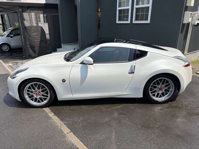 2009 Nissan Fairlady Z – thumbnail 4