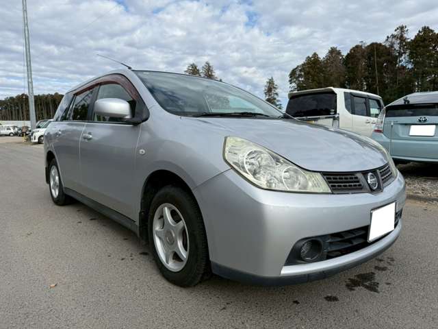 2009 Nissan Wingroad – thumbnail 2