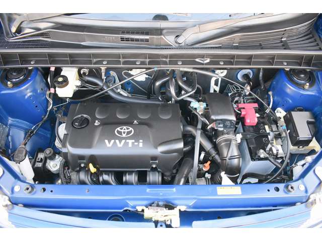 2002 Toyota bB – thumbnail 4