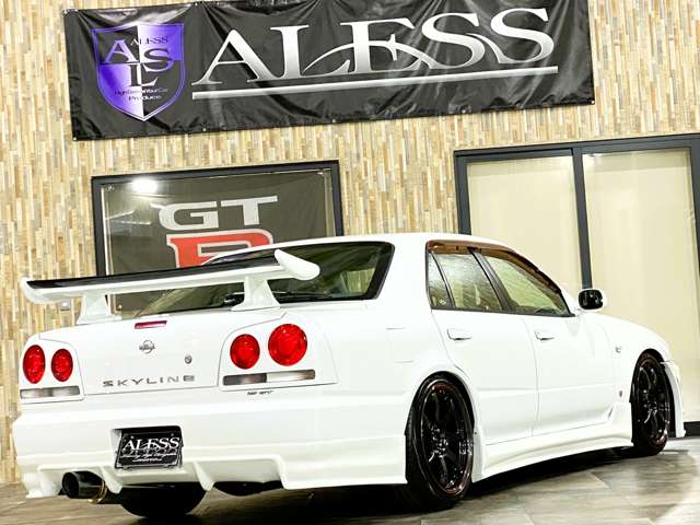 1998 Nissan Skyline – thumbnail 2