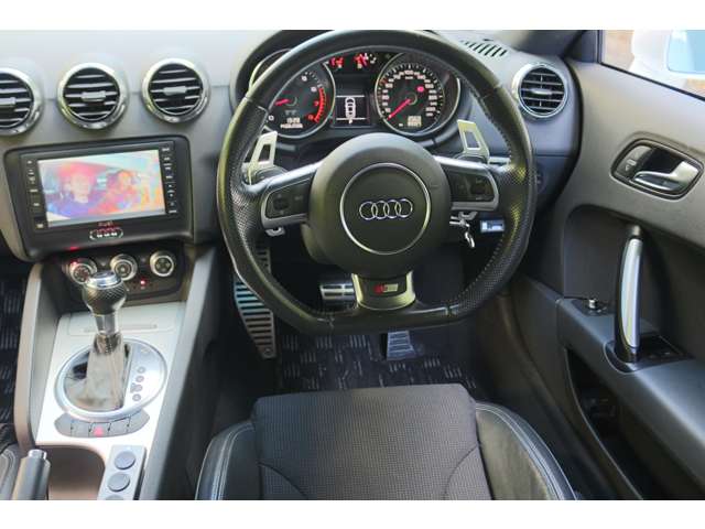 2011 Audi TT – thumbnail 3