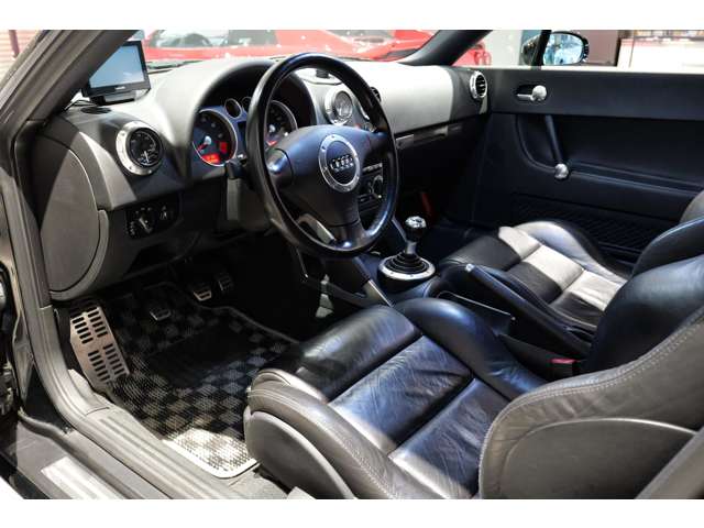 2002 Audi TT – thumbnail 2