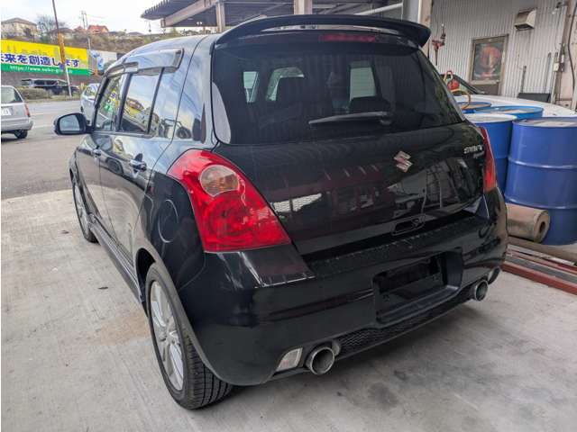 2007 Suzuki Swift – thumbnail 4