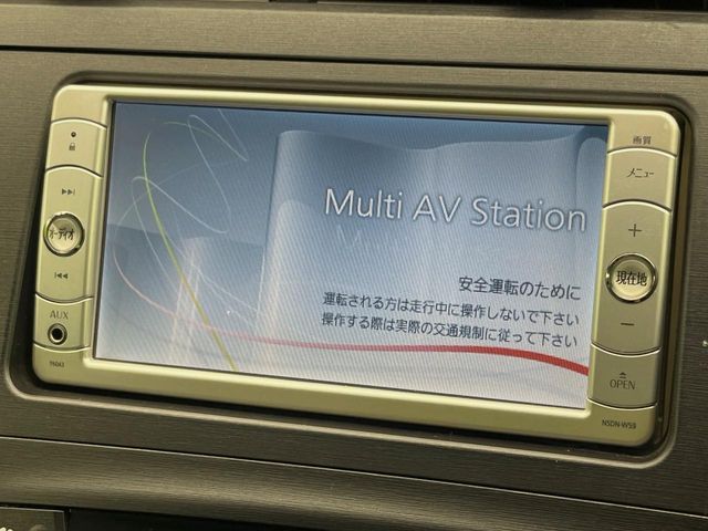 2010 Toyota Prius – thumbnail 3