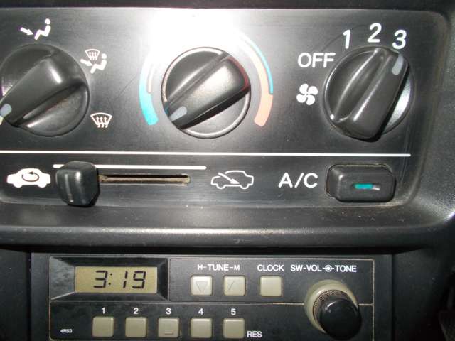 2009 Honda Acty Truck – thumbnail 4