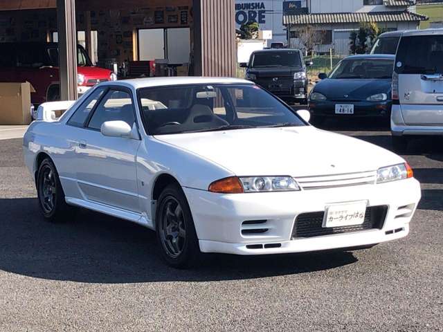 1994 Nissan Skyline GT-R – thumbnail 4