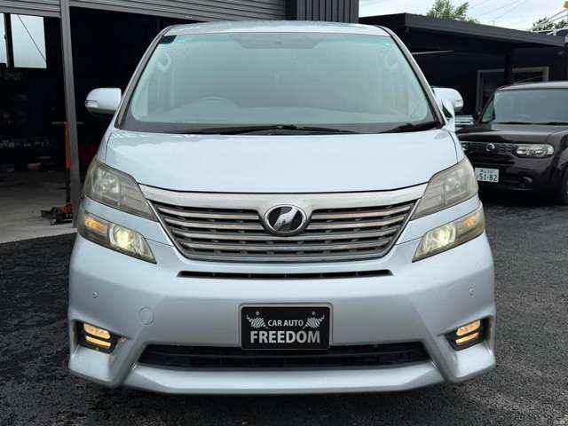 2009 Toyota Vellfire – thumbnail 2