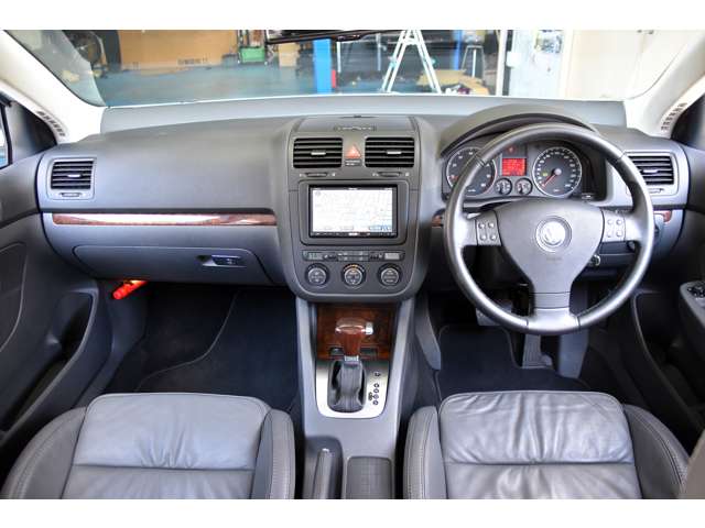 2007 Volkswagen Jetta – thumbnail 3