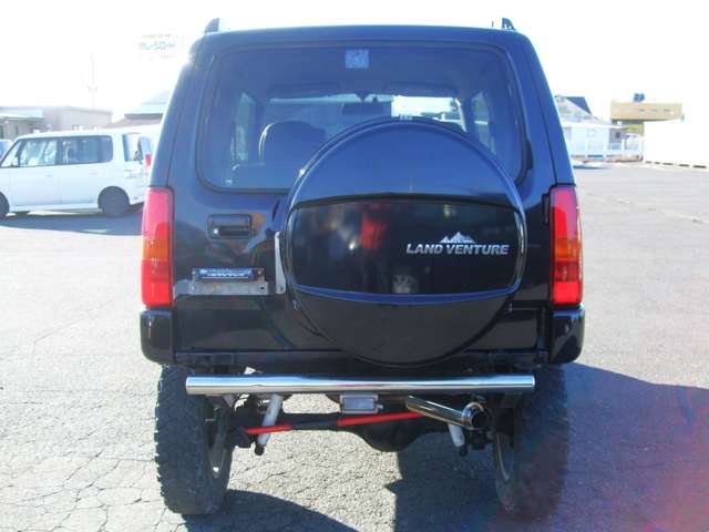 2005 Suzuki Jimny – thumbnail 3