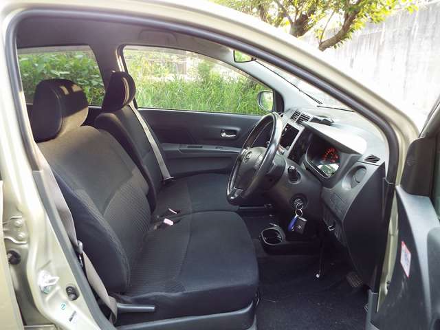 2007 Daihatsu Mira – thumbnail 4