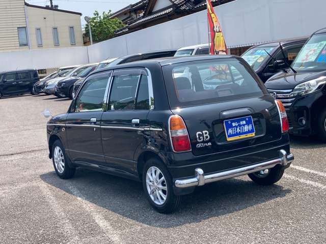 2000 Daihatsu Mira Gino – thumbnail 4