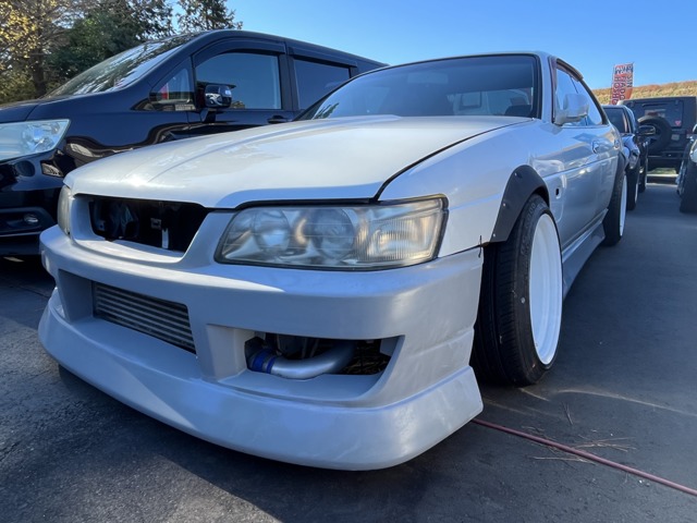 2000 Nissan Laurel