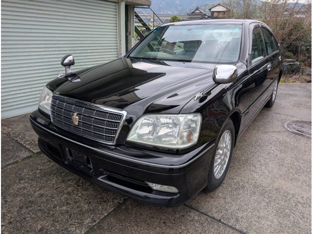 2003 Toyota Crown Royal