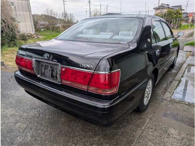 2003 Toyota Crown Royal – thumbnail 3