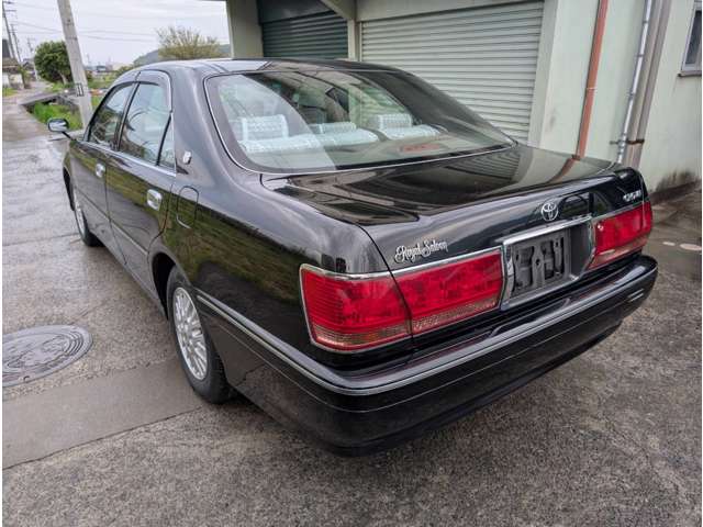 2003 Toyota Crown Royal – thumbnail 4