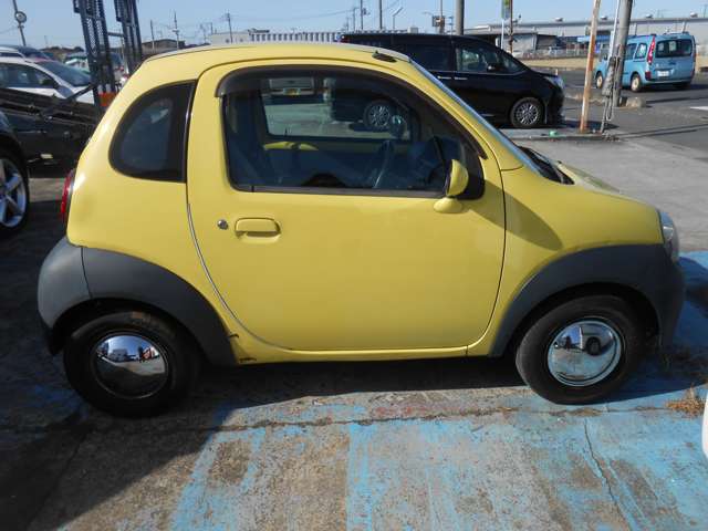 2004 Suzuki Twin – thumbnail 4