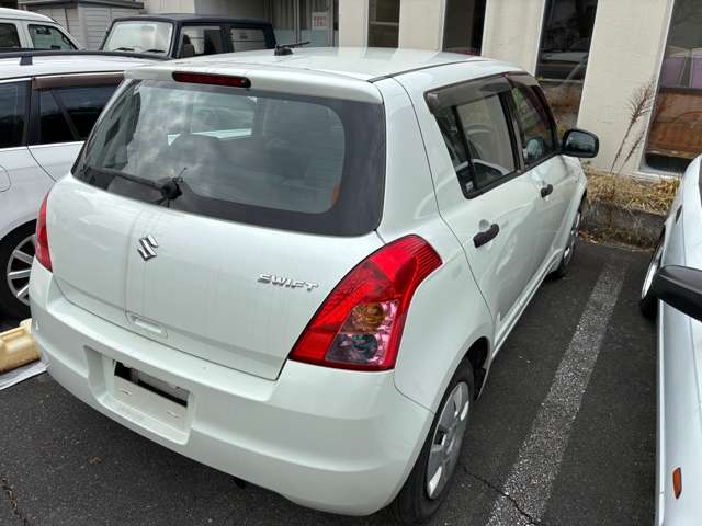 2007 Suzuki Swift – thumbnail 2