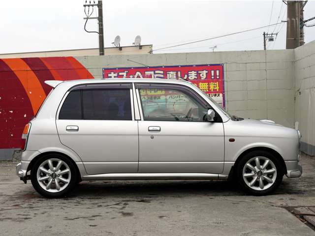 2000 Daihatsu Mira Gino – thumbnail 4