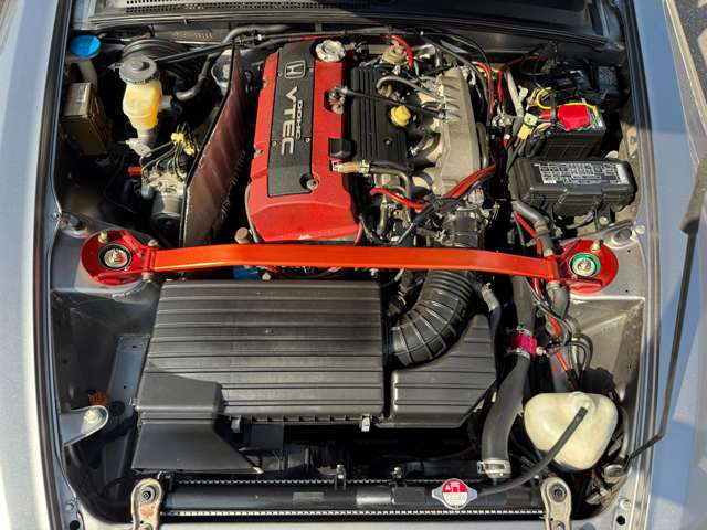 2000 Honda S2000 – thumbnail 3