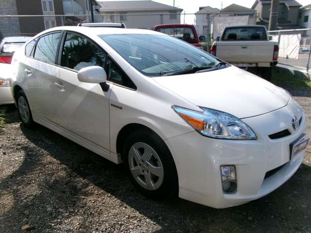 2010 Toyota Prius – thumbnail 4