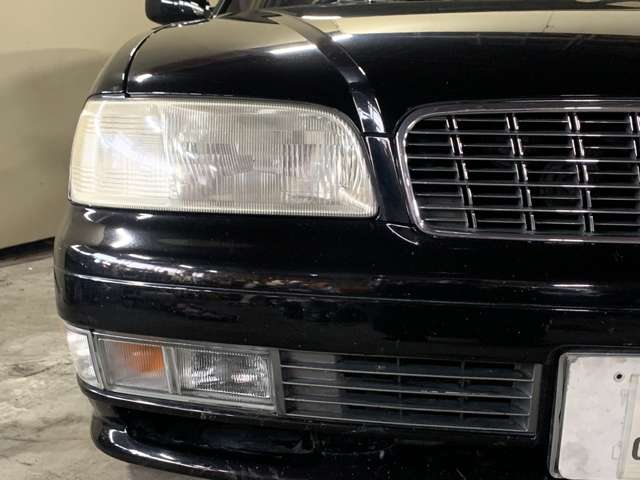1996 Nissan Cedric – thumbnail 4