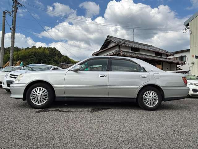 2000 Toyota Crown Royal – thumbnail 4