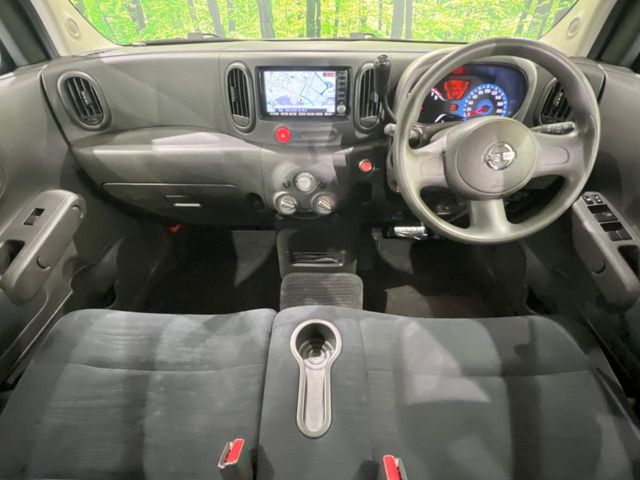 2009 Nissan Cube – thumbnail 2