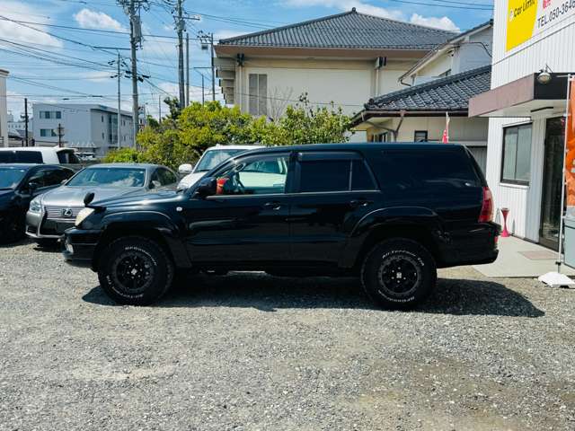 2005 Toyota Hilux Surf – thumbnail 3