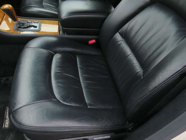 1999 Toyota Celsior – thumbnail 4