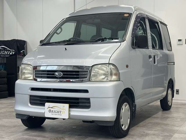 2004 Daihatsu Hijet Cargo – thumbnail 3