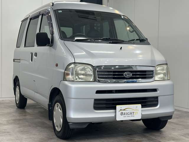 2004 Daihatsu Hijet Cargo – thumbnail 4