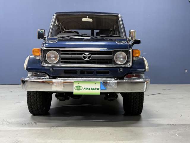 1996 Toyota Land Cruiser 70 – thumbnail 2