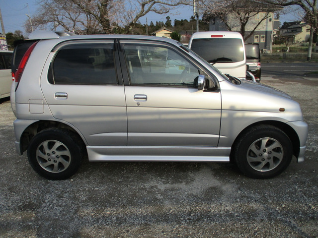 2005 Daihatsu Terios Kid – thumbnail 4