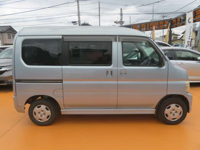 2006 Honda Vamos Hobio Van – thumbnail 4