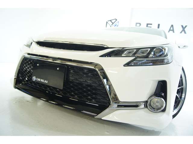 2010 Toyota Mark X – thumbnail 2