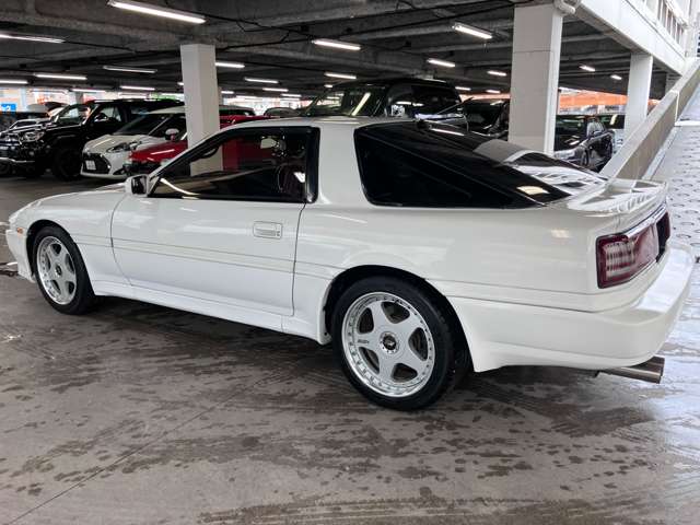 1991 Toyota Supra – thumbnail 3
