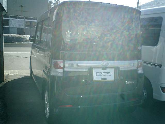 2008 Daihatsu Tanto – thumbnail 4
