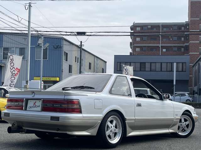 1990 Toyota Soarer – thumbnail 2