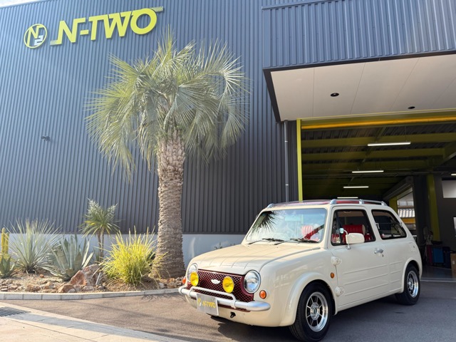 1990 Nissan Pao