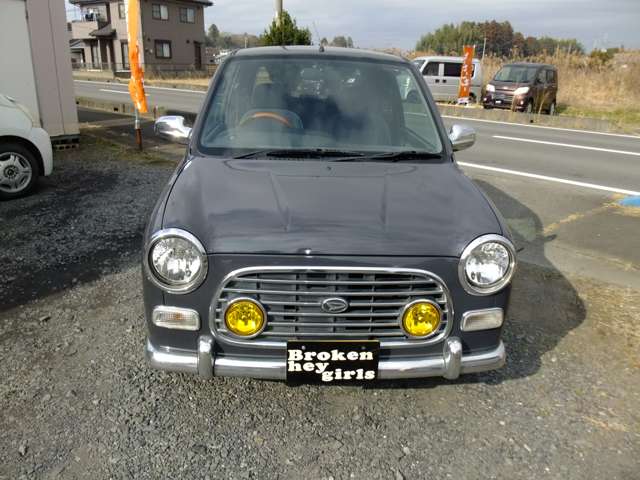 2001 Daihatsu Mira Gino – thumbnail 2