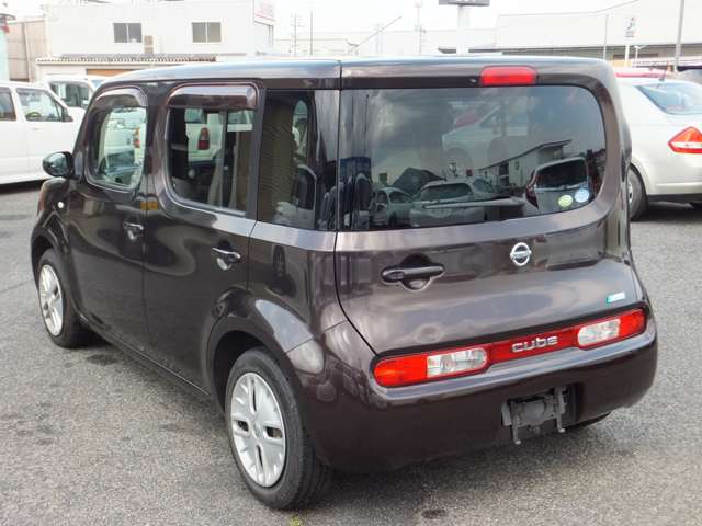 2009 Nissan Cube – thumbnail 3