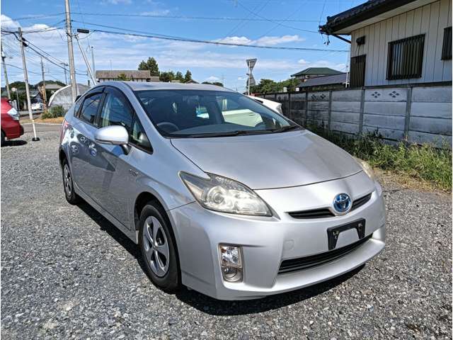 2010 Toyota Prius – thumbnail 3
