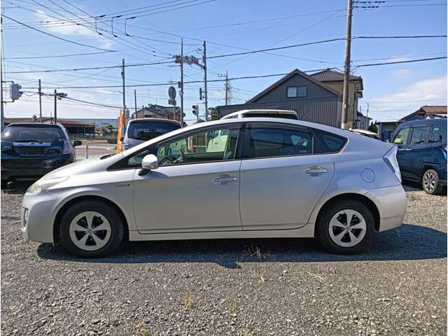 2010 Toyota Prius – thumbnail 4
