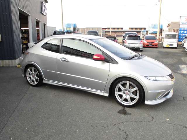 2009 Honda Civic Type R Euro – thumbnail 3