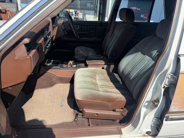 1993 Nissan Cedric Wagon – thumbnail 3