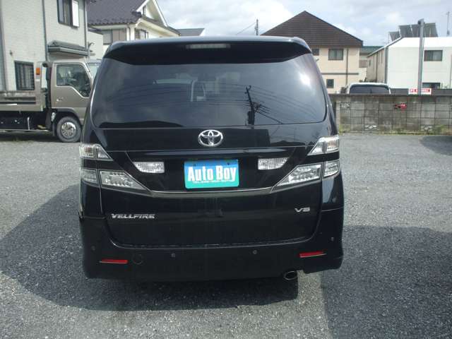 2008 Toyota Vellfire – thumbnail 4
