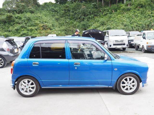2004 Daihatsu Mira Gino – thumbnail 4
