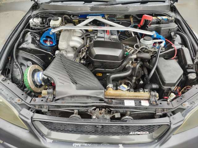 2001 Toyota Altezza – thumbnail 3