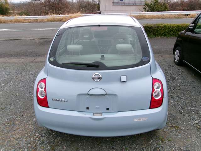 2007 Nissan March – thumbnail 3