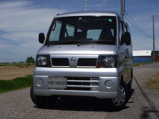 2010 Nissan Clipper – thumbnail 2